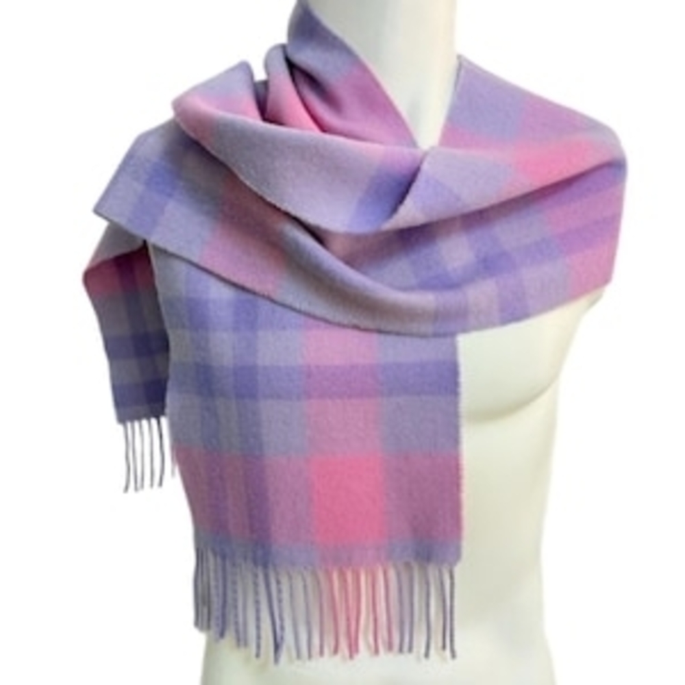Authentic lochcarron Of Scotland Lambswool Scarf 🧣🧣
